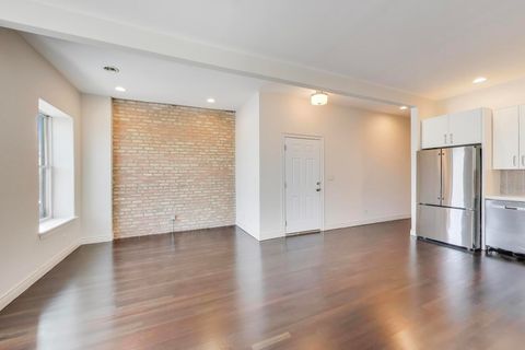 Tiny photo for 6318 S Greenwood Avenue #3, Chicago, IL 60637 (MLS # 12552617)