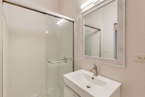 Tiny photo for 6318 S Greenwood Avenue #3, Chicago, IL 60637 (MLS # 12552617)