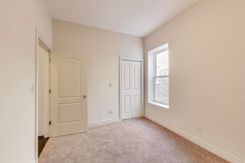 Tiny photo for 6318 S Greenwood Avenue #3, Chicago, IL 60637 (MLS # 12552617)
