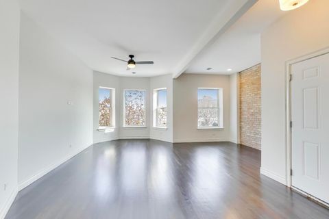 Tiny photo for 6318 S Greenwood Avenue #3, Chicago, IL 60637 (MLS # 12552617)