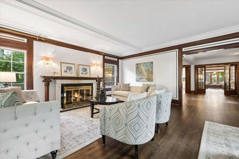 Tiny photo for 500 Linden Avenue, Oak Park, IL 60302 (MLS # 12781353)