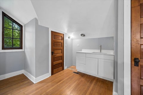 Tiny photo for 500 Linden Avenue, Oak Park, IL 60302 (MLS # 12781353)