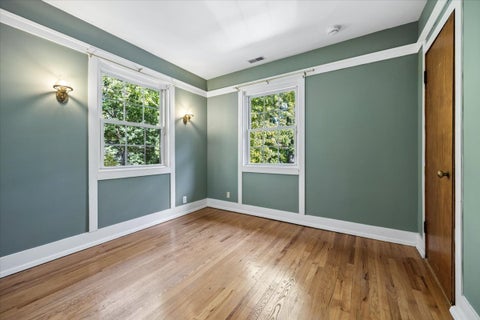 Tiny photo for 500 Linden Avenue, Oak Park, IL 60302 (MLS # 12781353)
