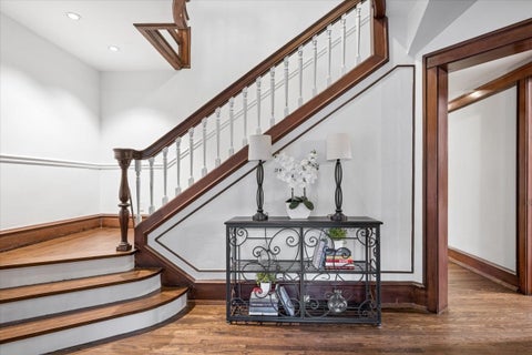 Tiny photo for 500 Linden Avenue, Oak Park, IL 60302 (MLS # 12781353)