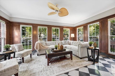 Tiny photo for 500 Linden Avenue, Oak Park, IL 60302 (MLS # 12781353)