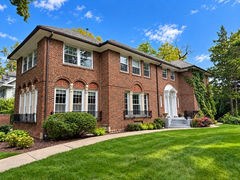 Tiny photo for 500 Linden Avenue, Oak Park, IL 60302 (MLS # 12781353)