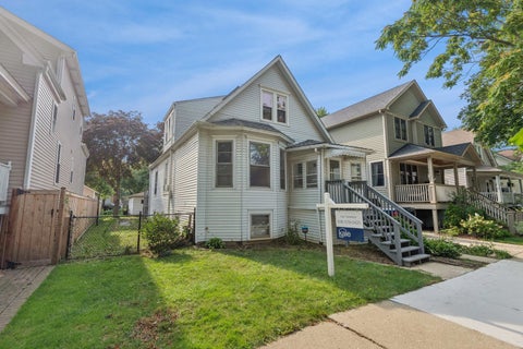 Photo of 4150 N Kilbourn Avenue, Chicago, IL 60641 (MLS # 12725518)