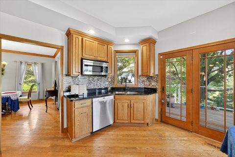 Tiny photo for 4 Bernay Court, Cary, IL 60013 (MLS # 12347841)
