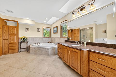 Tiny photo for 4 Bernay Court, Cary, IL 60013 (MLS # 12347841)