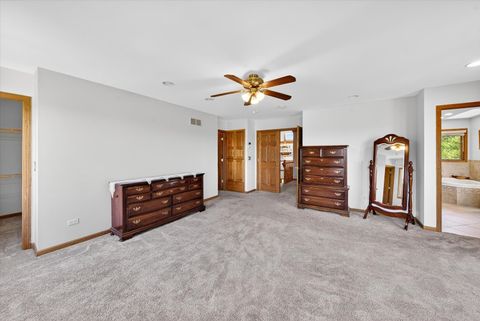 Tiny photo for 4 Bernay Court, Cary, IL 60013 (MLS # 12347841)