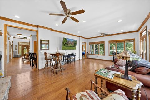 Tiny photo for 4 Bernay Court, Cary, IL 60013 (MLS # 12347841)