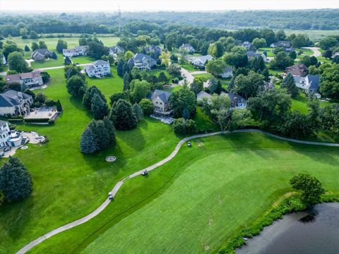 Tiny photo for 4 Bernay Court, Cary, IL 60013 (MLS # 12347841)
