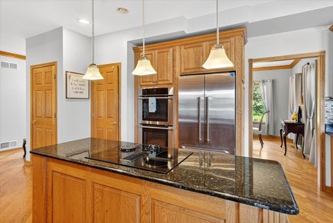 Tiny photo for 4 Bernay Court, Cary, IL 60013 (MLS # 12347841)