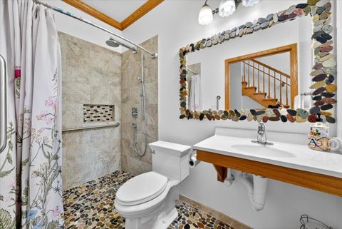 Tiny photo for 4 Bernay Court, Cary, IL 60013 (MLS # 12347841)