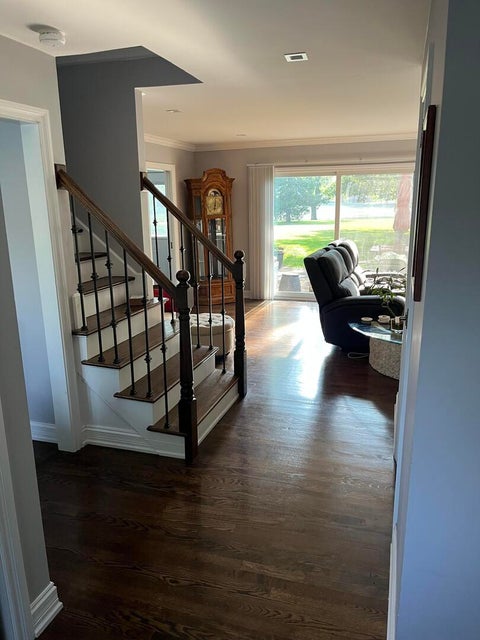 Tiny photo for 106 N Regency Drive E, Arlington Heights, IL 60004 (MLS # 12744917)