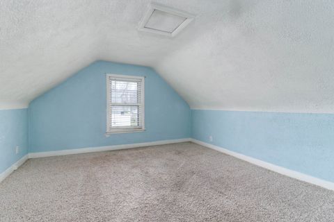 Tiny photo for 701 E Buchanan Street, Bloomington, IL 61701 (MLS # 12611061)