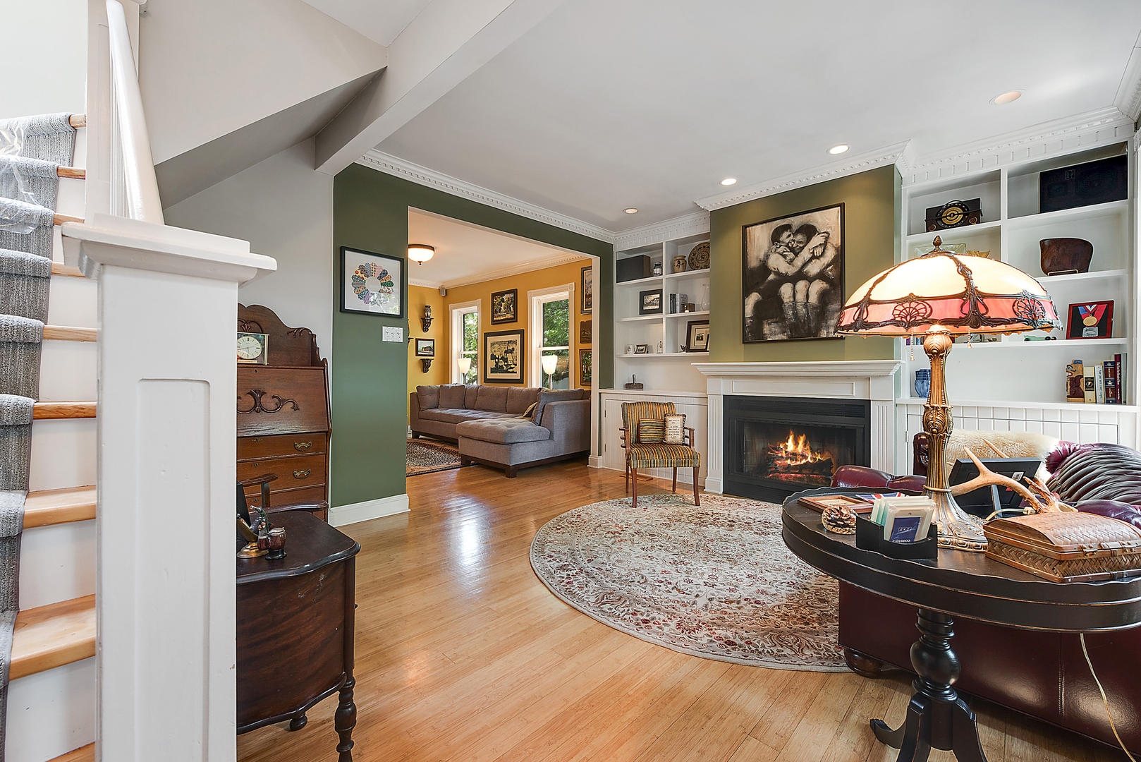 1519 N ELK GROVE Avenue 2