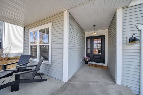 Tiny photo for 713 Elizabeth Street, Elburn, IL 60119 (MLS # 12573491)