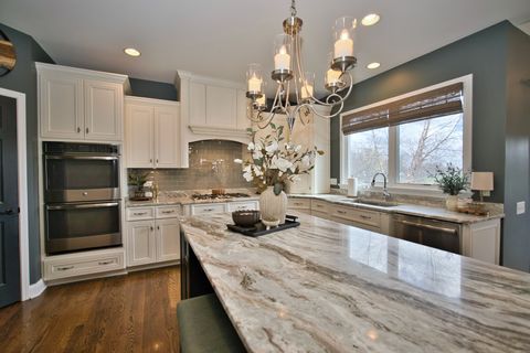 Tiny photo for 10 Raes Creek Court, Bolingbrook, IL 60490 (MLS # 12600914)