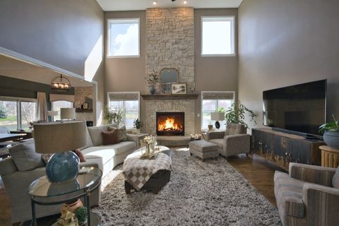 Tiny photo for 10 Raes Creek Court, Bolingbrook, IL 60490 (MLS # 12600914)