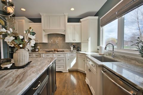 Tiny photo for 10 Raes Creek Court, Bolingbrook, IL 60490 (MLS # 12600914)