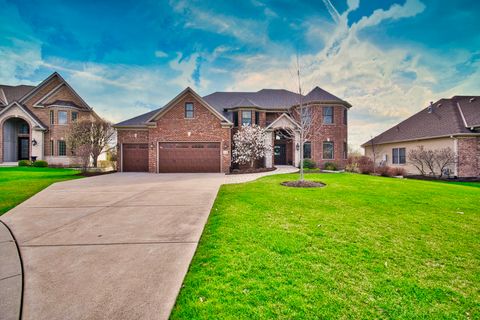 Photo of 10 Raes Creek Court, Bolingbrook, IL 60490 (MLS # 12600914)