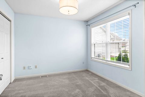 Tiny photo for 15 Ashling Court, Bloomington, IL 61704 (MLS # 12615646)