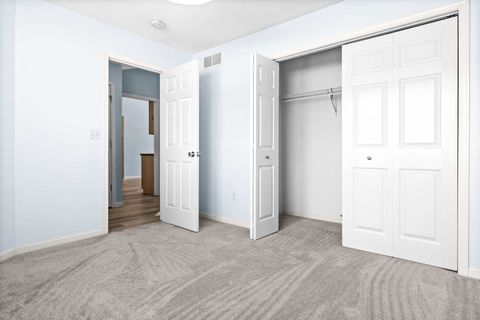 Tiny photo for 15 Ashling Court, Bloomington, IL 61704 (MLS # 12615646)