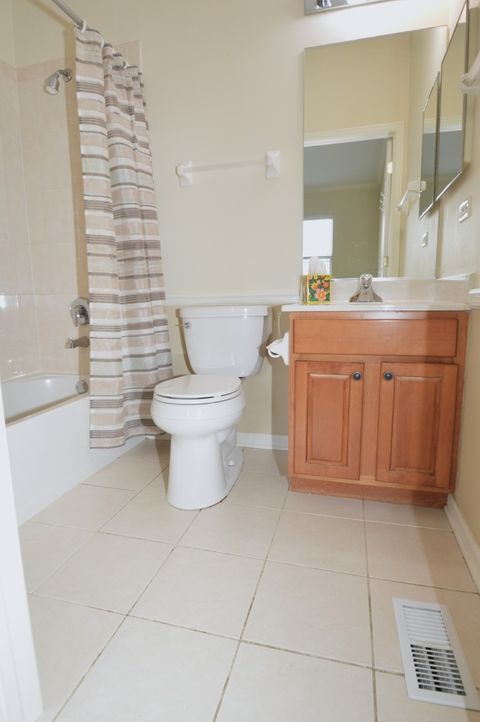 Tiny photo for 16242 Tomahawk Lake Court, Crest Hill, IL 60403 (MLS # 12549550)