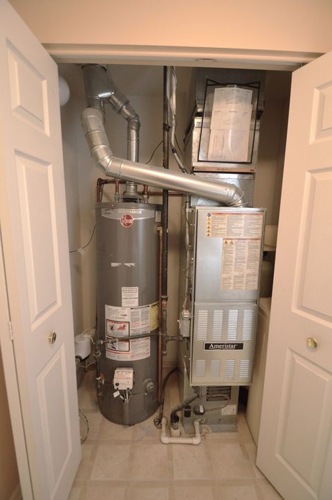 Tiny photo for 16242 Tomahawk Lake Court, Crest Hill, IL 60403 (MLS # 12549550)