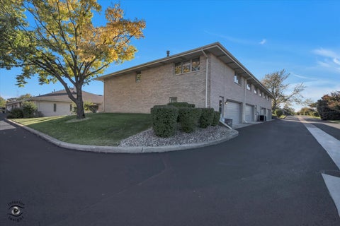 Tiny photo for 17911 Arizona Court #6117, Orland Park, IL 60467 (MLS # 12759543)