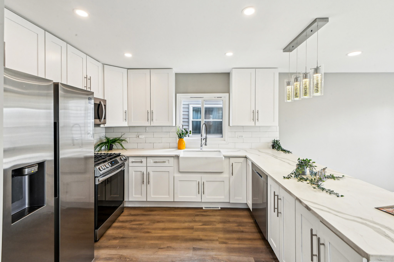 337 W 106th Place