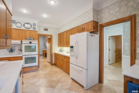 Tiny photo for 500 54TH Street #A, Moline, IL 61265 (MLS # QC4269382)