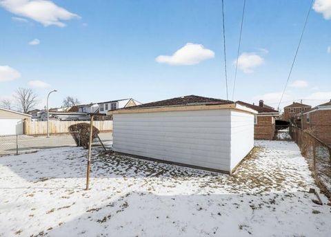 Tiny photo for 9400 S Peoria Street, Chicago, IL 60620 (MLS # 12554855)