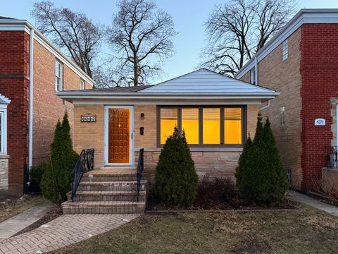 Tiny photo for 6217 W Peterson Avenue, Chicago, IL 60646 (MLS # 12589040)