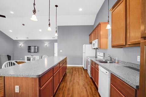 Tiny photo for 4320 W 99th Place, Oak Lawn, IL 60453 (MLS # 12490593)