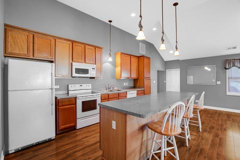 Tiny photo for 4320 W 99th Place, Oak Lawn, IL 60453 (MLS # 12490593)