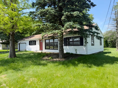 Tiny photo for 424 S 3000 W Road, Kankakee, IL 60901 (MLS # 12667568)