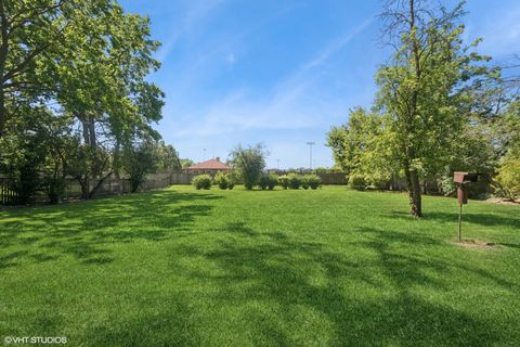 Tiny photo for 1288 Sunview Lane, Winnetka, IL 60093 (MLS # 12402232)