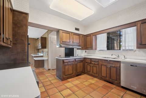 Tiny photo for 1288 Sunview Lane, Winnetka, IL 60093 (MLS # 12402232)