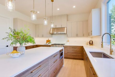 Tiny photo for 1839 Shelley Court, Highland Park, IL 60035 (MLS # 12586561)