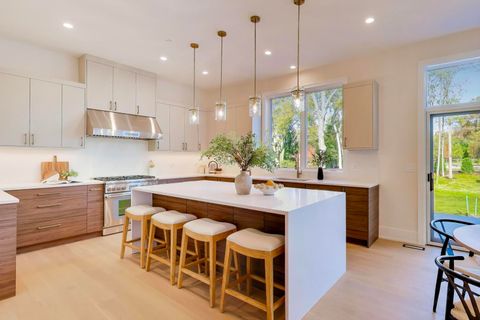 Tiny photo for 1839 Shelley Court, Highland Park, IL 60035 (MLS # 12586561)