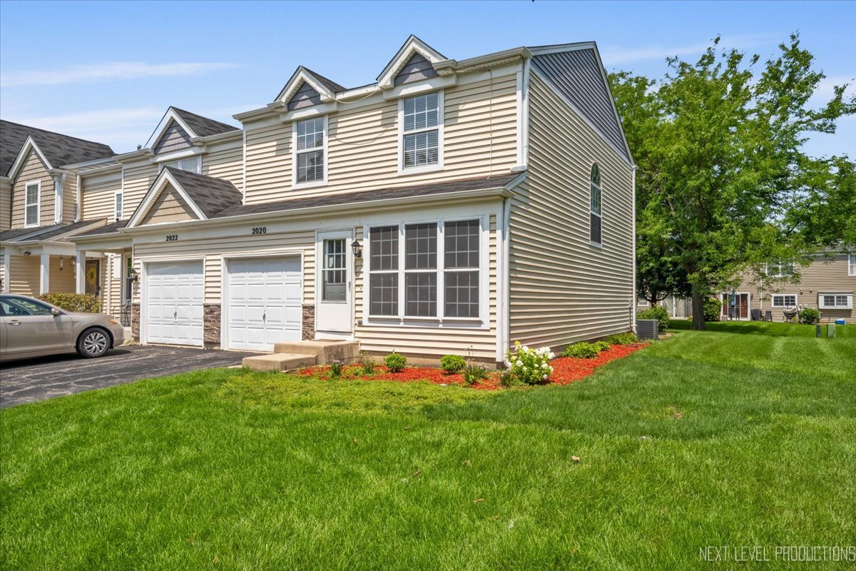 2020 College Green Drive
