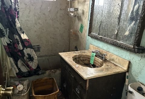 Tiny photo for 706 E Park Street, Duquoin, IL 62832 (MLS # 12587101)