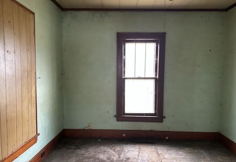 Tiny photo for 706 E Park Street, Duquoin, IL 62832 (MLS # 12587101)