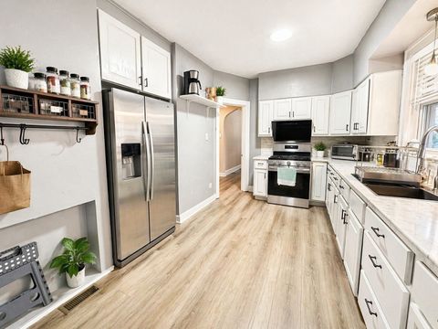 Tiny photo for 816 S 14th Avenue, Maywood, IL 60153 (MLS # 12623128)