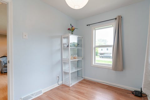 Tiny photo for 12231 W Bonnie Brook Lane, Beach Park, IL 60087 (MLS # 12733419)