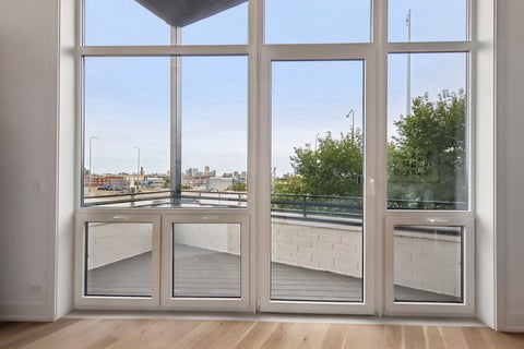 Tiny photo for 1656 N BOSWORTH Avenue #PH-4N, Chicago, IL 60642 (MLS # 12776008)