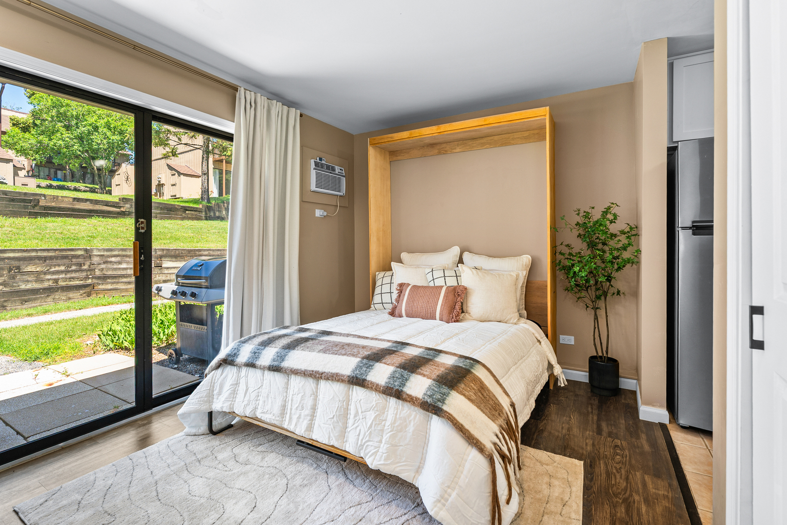 32 Montego Colony 4