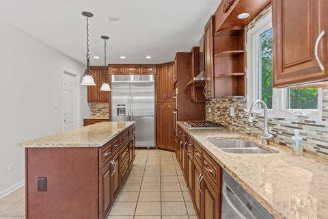 Tiny photo for 1000 N Westgate Road, Mount Prospect, IL 60056 (MLS # 12488450)